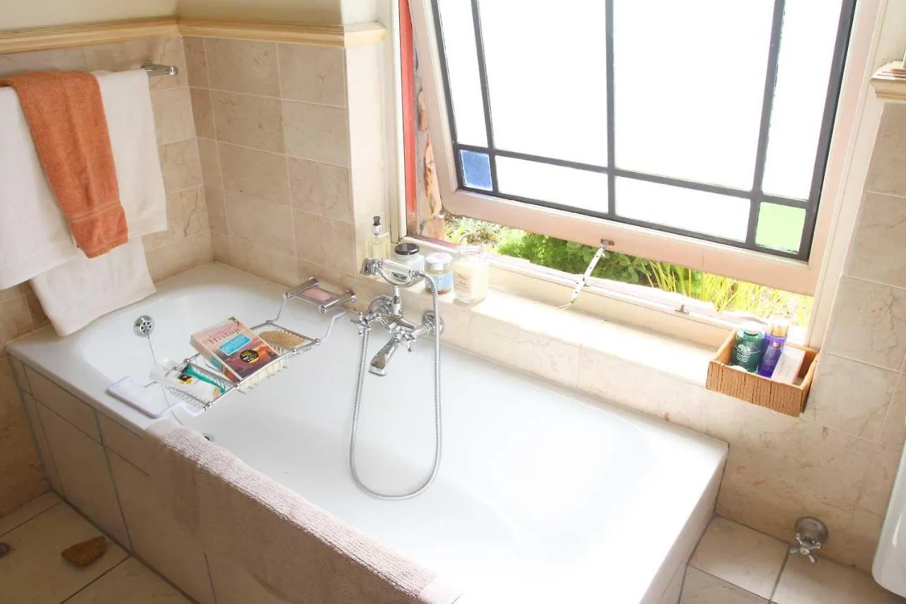 Apartment On The Beach Hout Bay