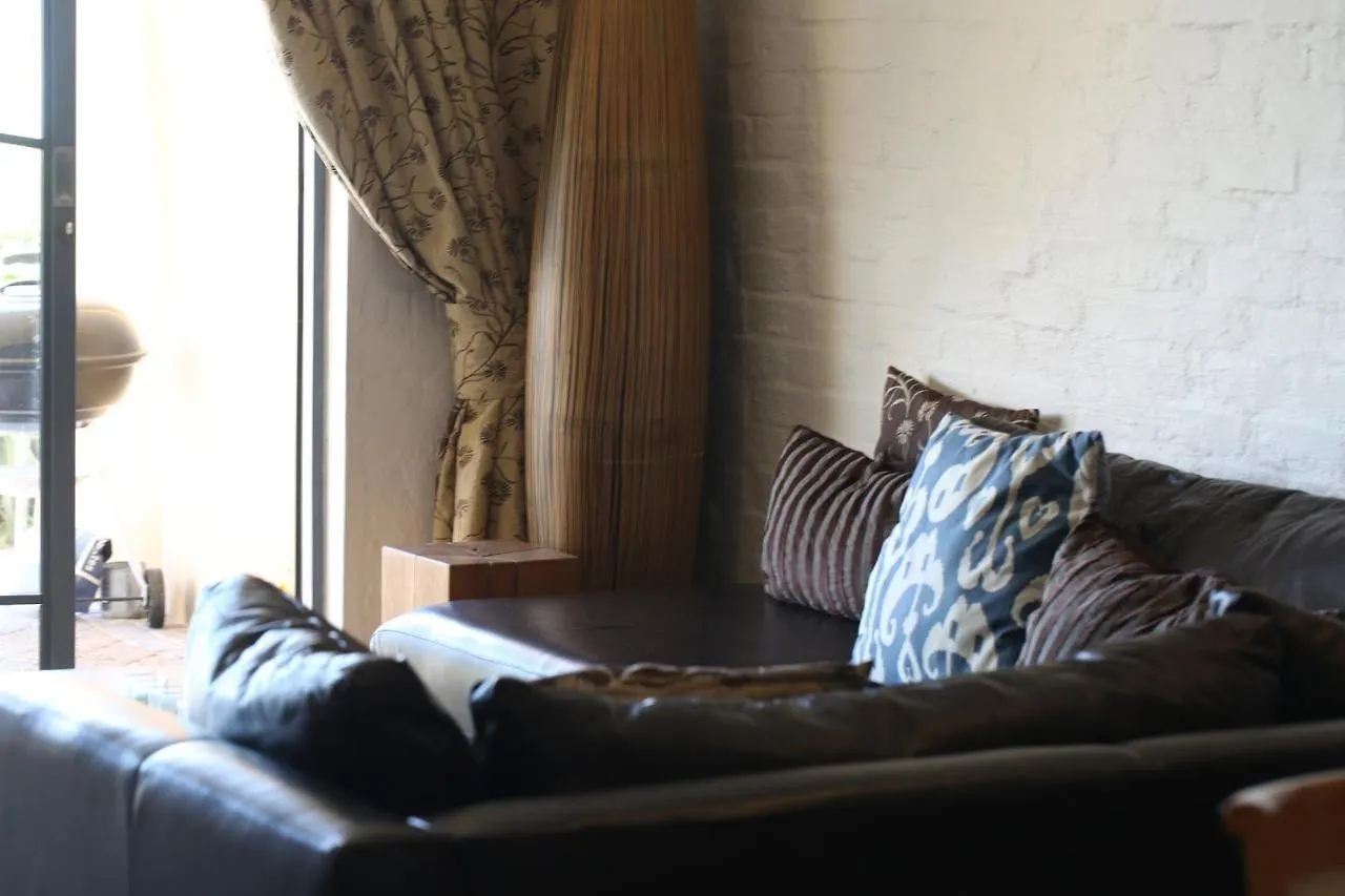 Apartment On The Beach Hout Bay
