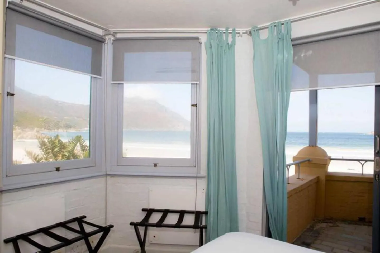 On The Beach Hout Bay Apartment